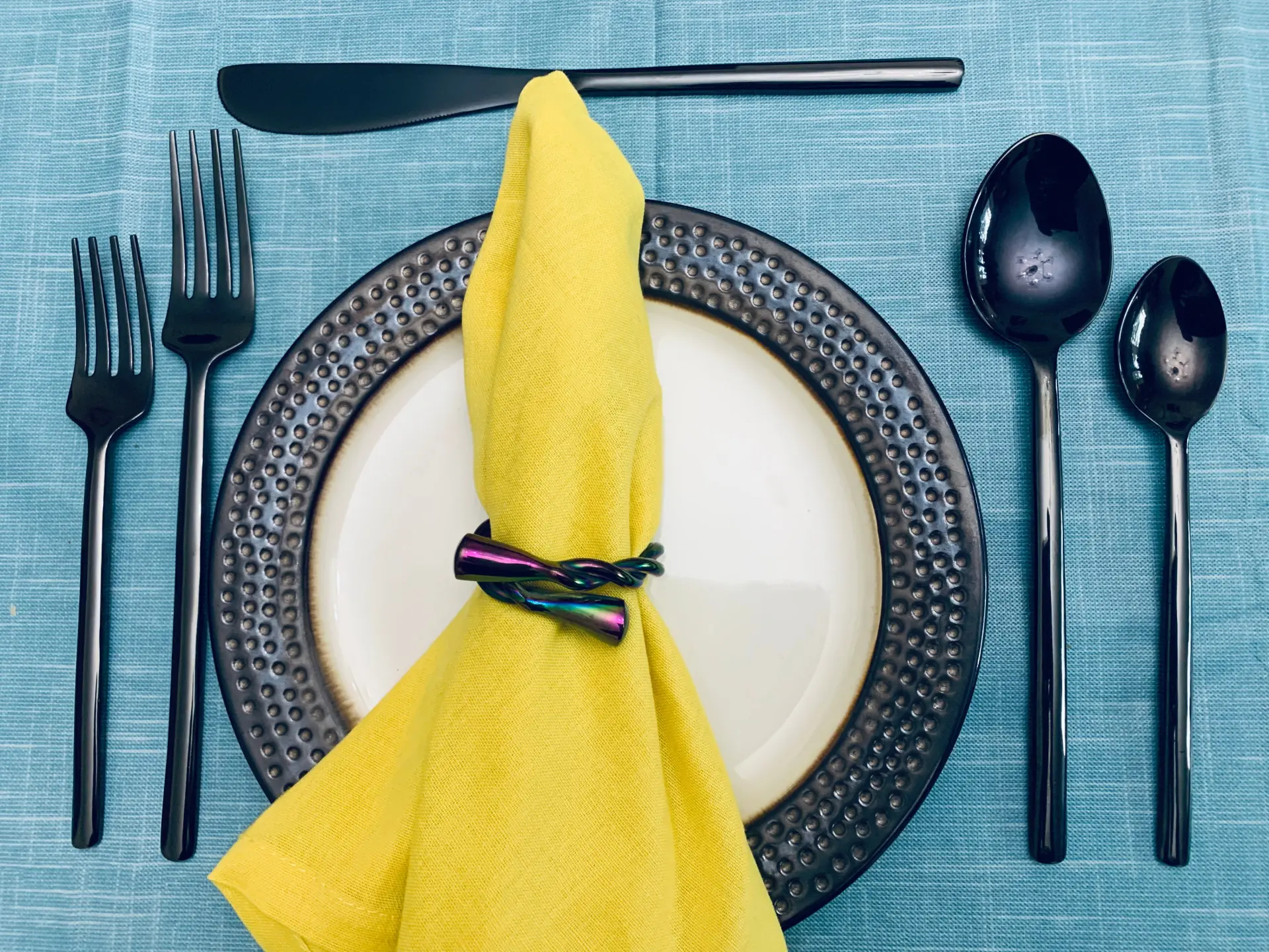 27300186_largewebp — Trend Oasis