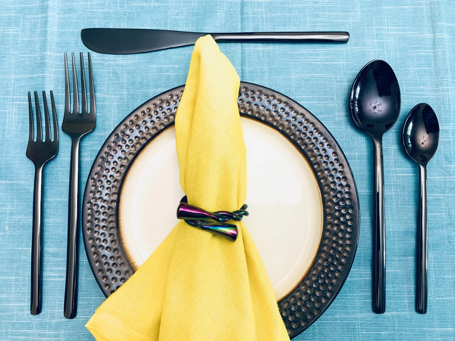 27300189_largewebp — Trend Oasis