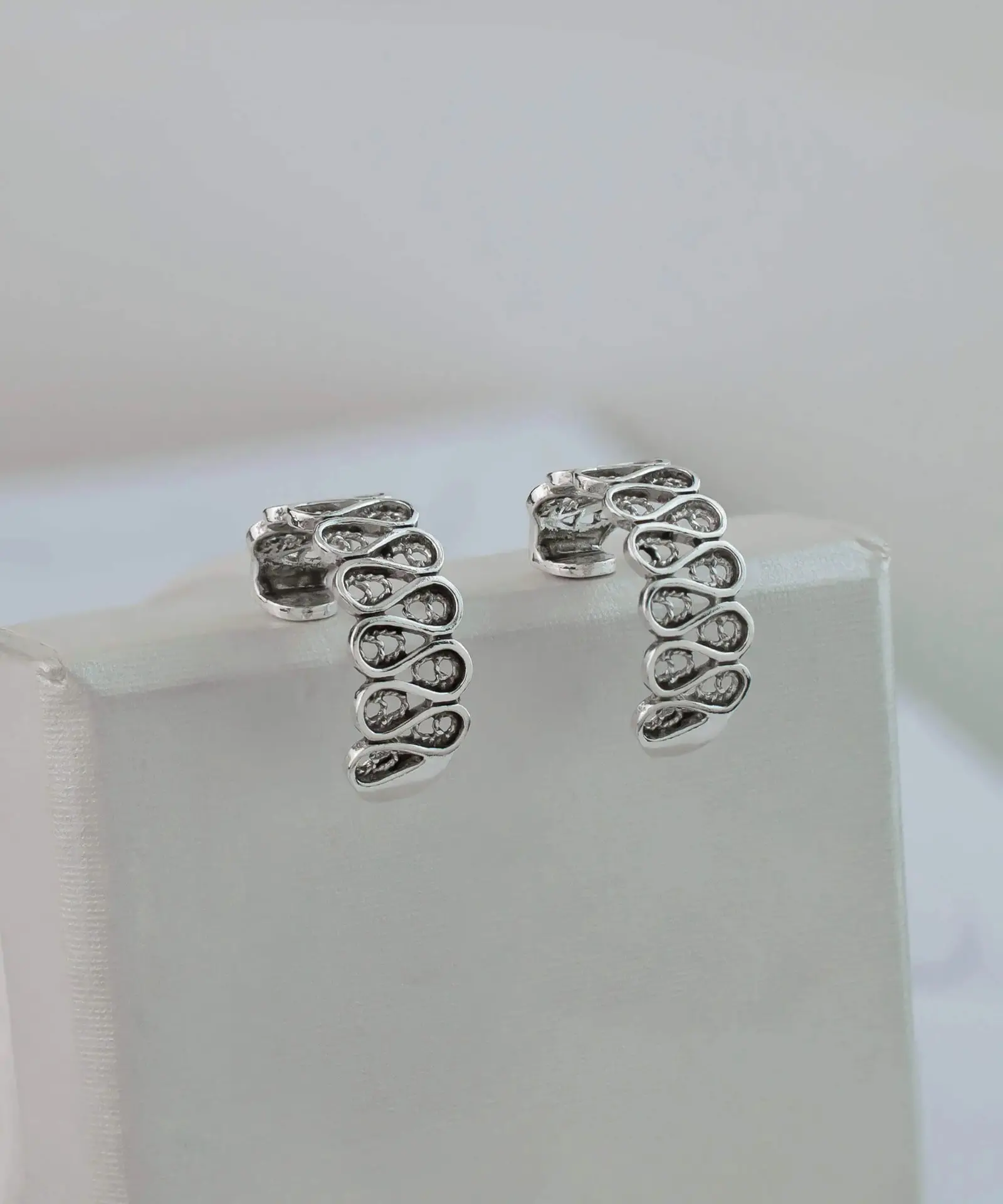 33012627_largewebp — Trend Oasis