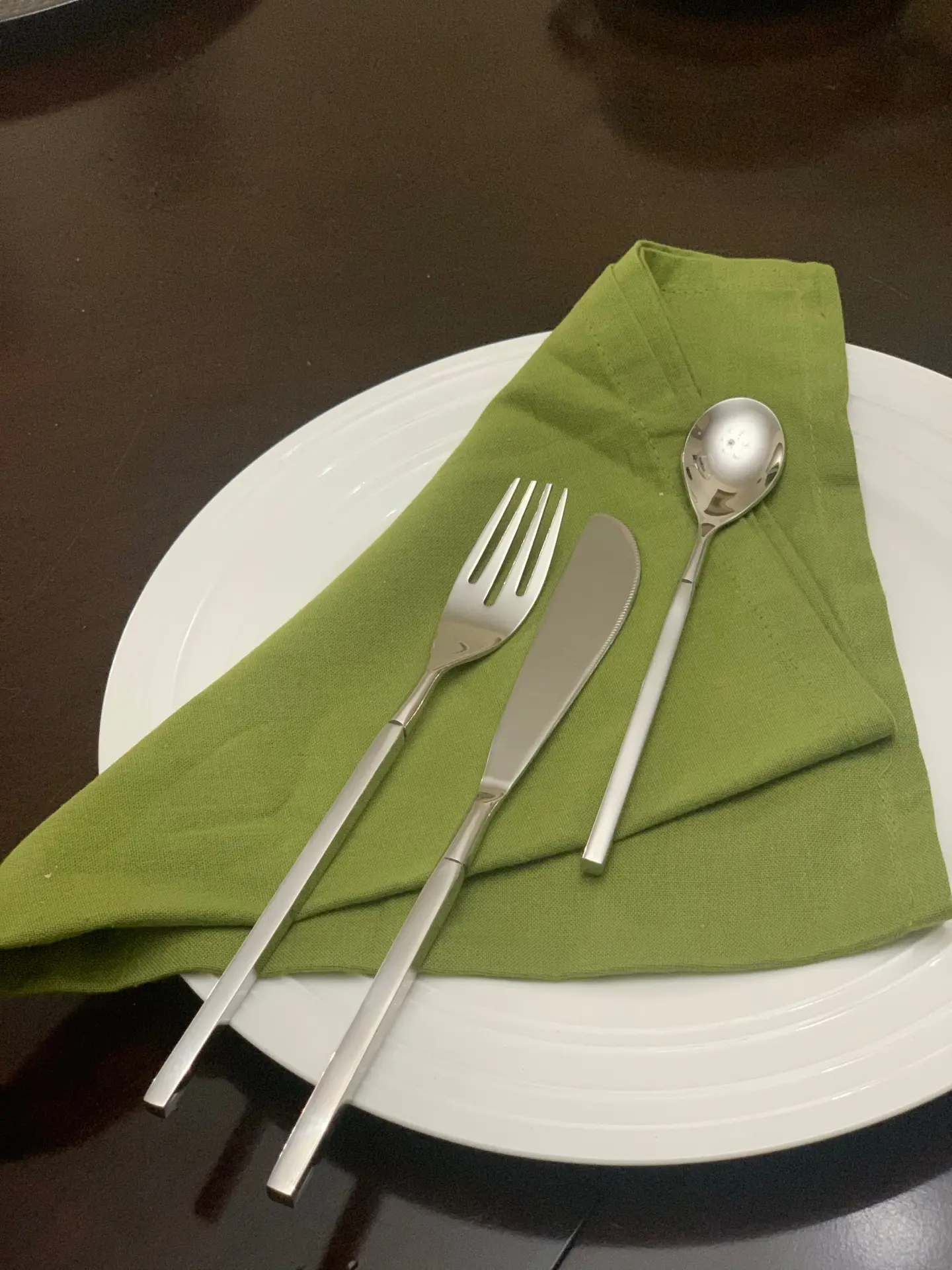 3327542_largewebp — Trend Oasis