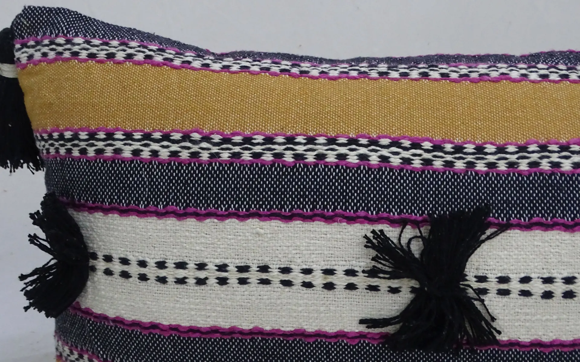 3327550_largewebp — Trend Oasis