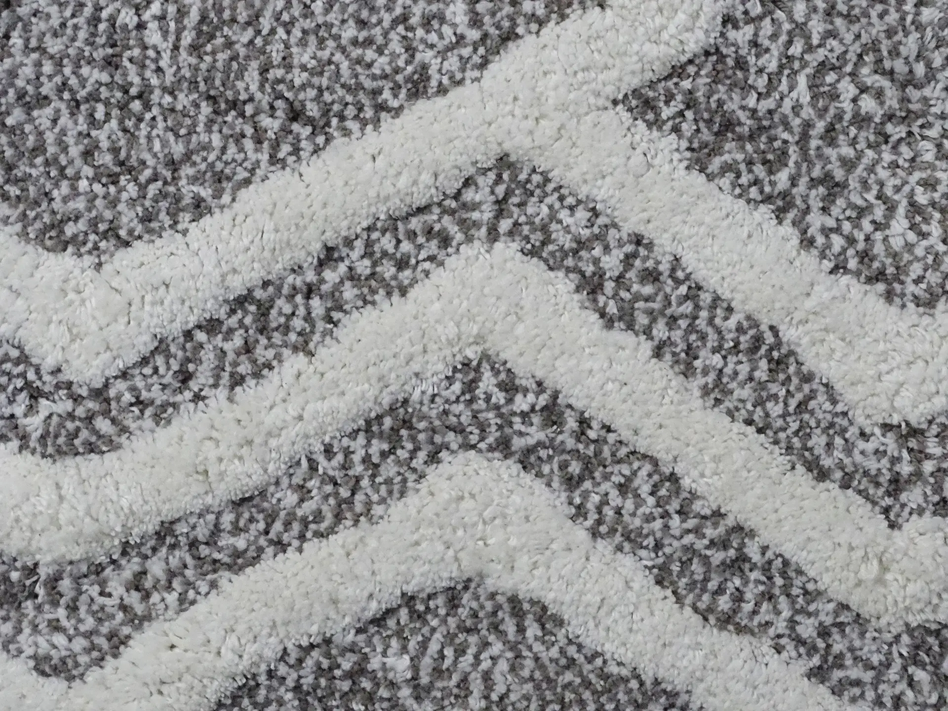 3327743_largewebp — Trend Oasis