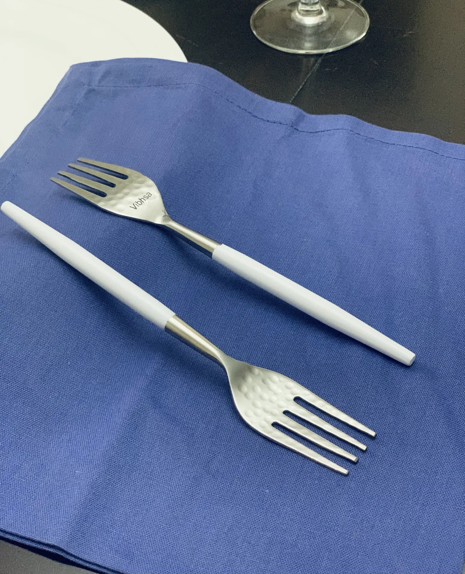 3328062_largewebp — Trend Oasis