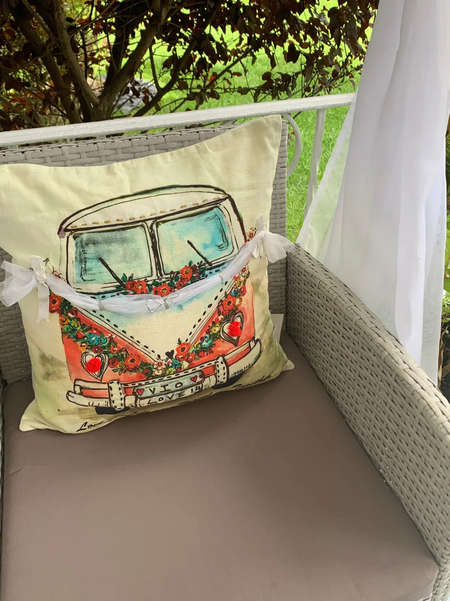 3328098_largewebp — Trend Oasis