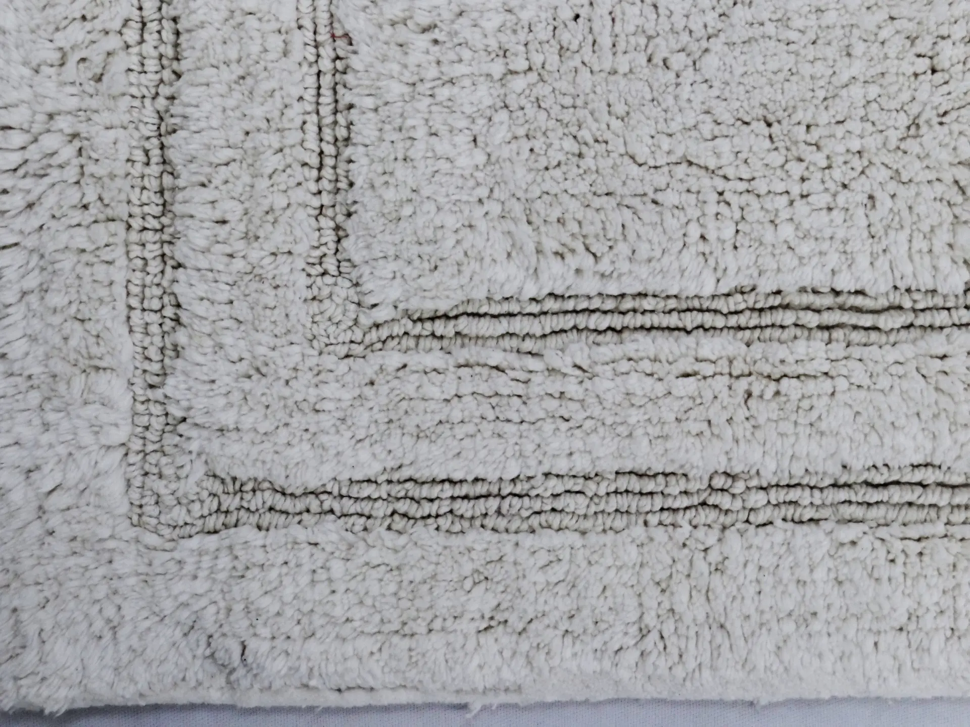 3328202_largewebp — Trend Oasis