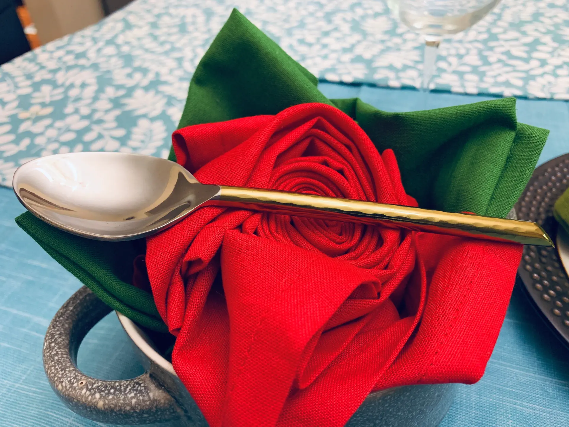 3328291_largewebp — Trend Oasis