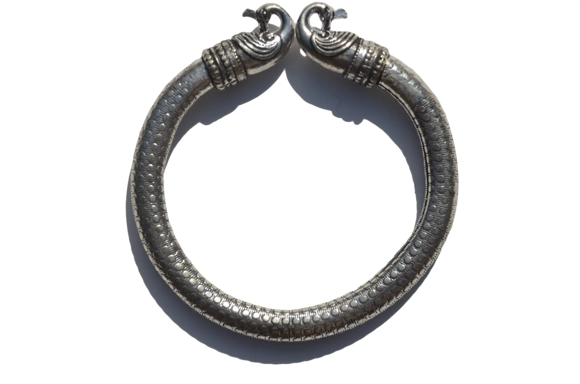 3328592_largewebp — Trend Oasis