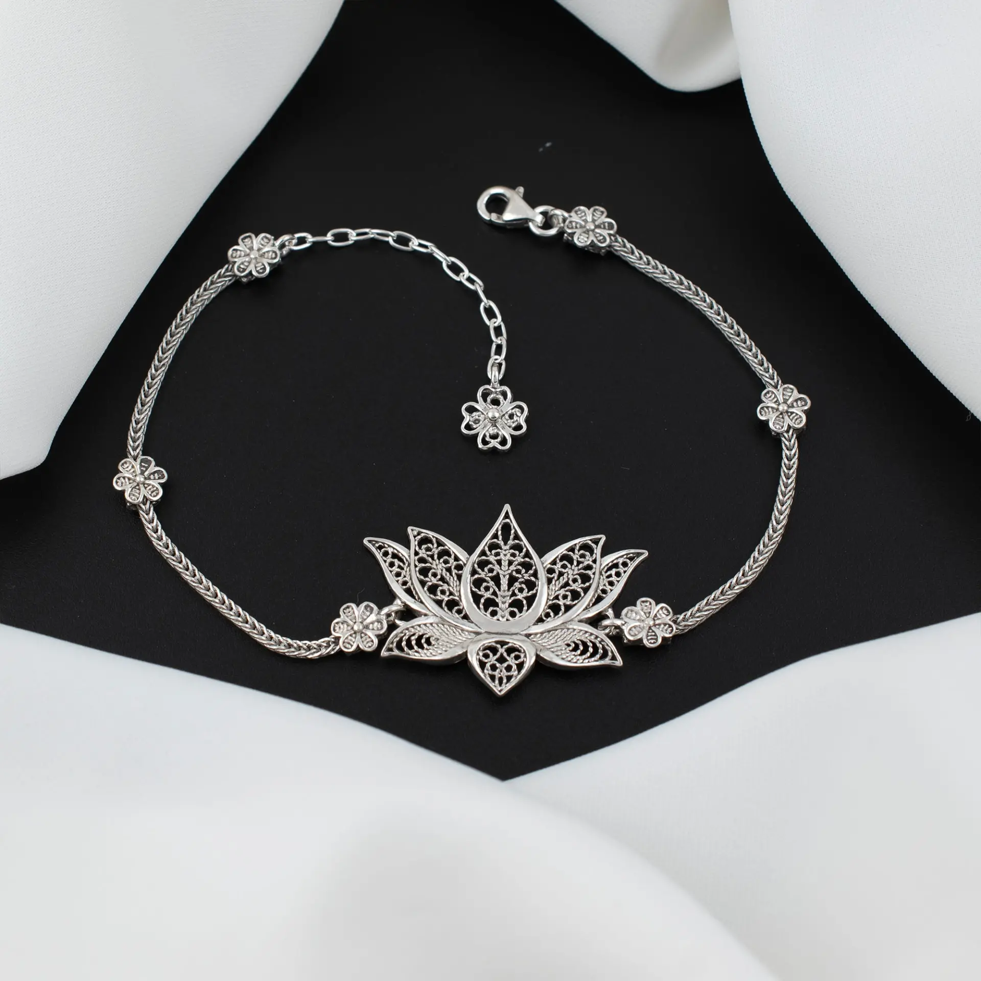 33748269_largewebp — Trend Oasis