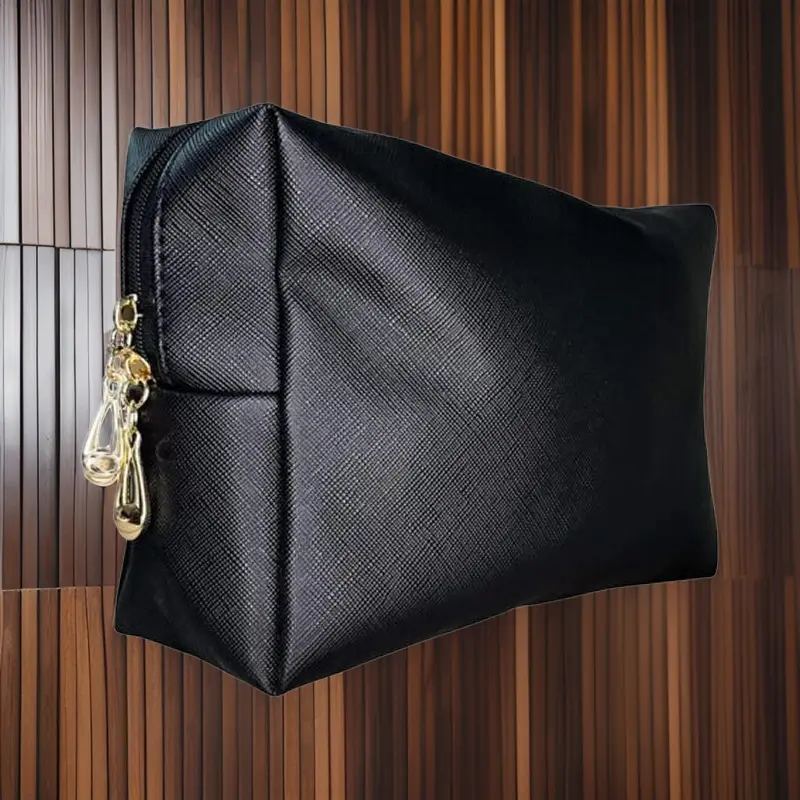 33938332_large.webp — Trend Oasis