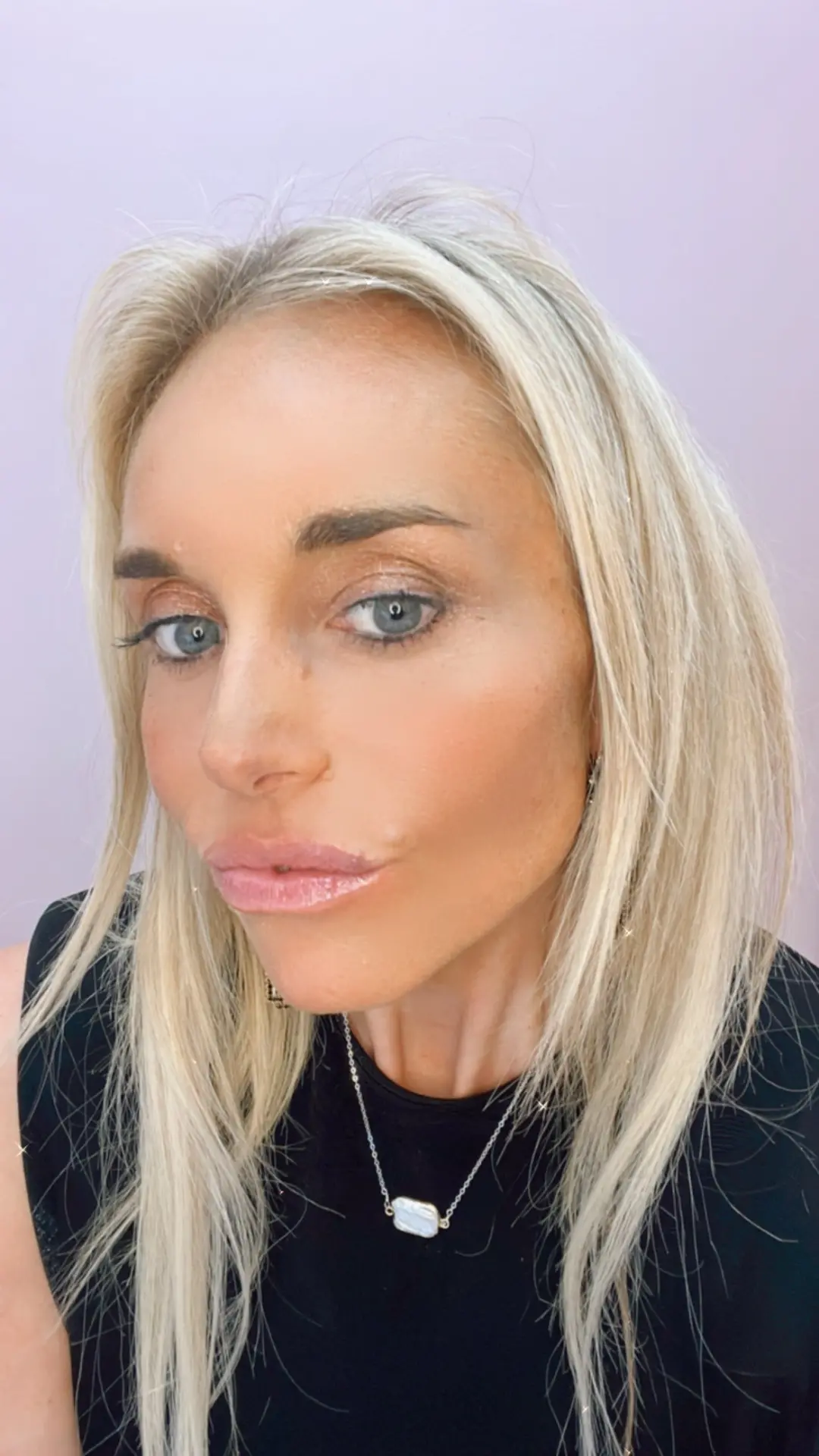 38148502_large.webp — Trend Oasis