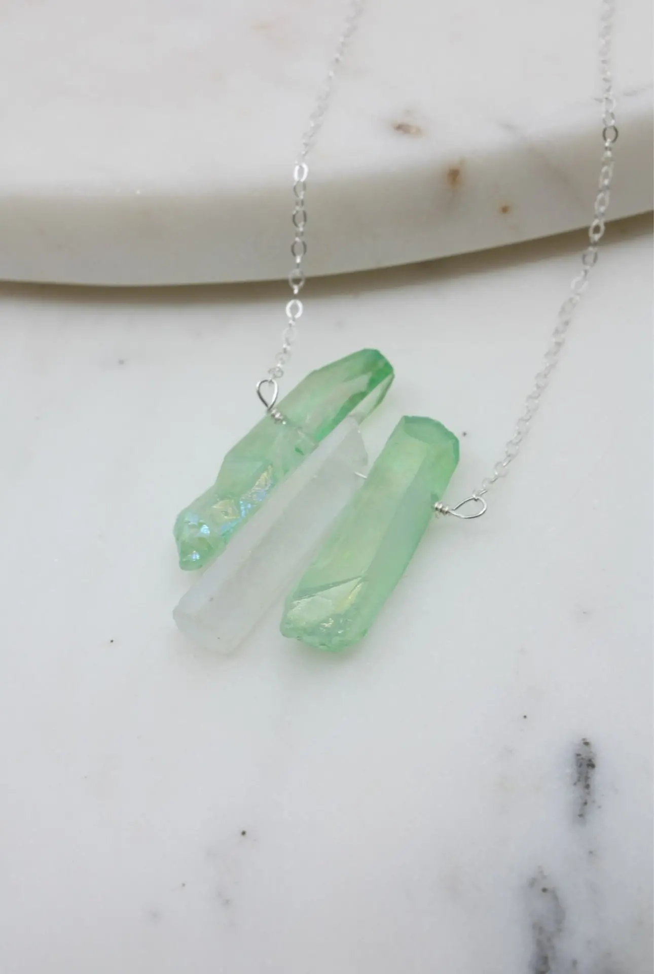 38148782_large.webp — Trend Oasis