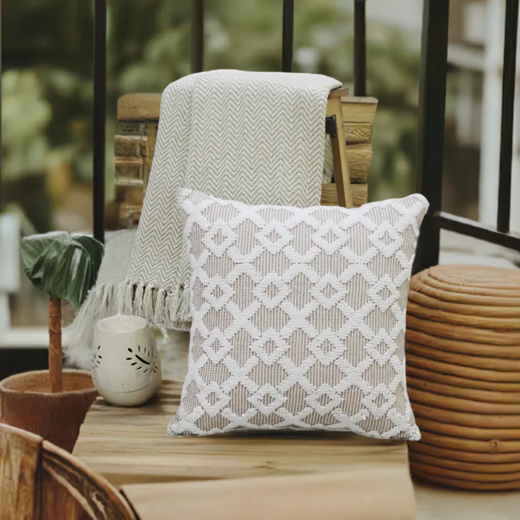 40403755_largewebp — Trend Oasis