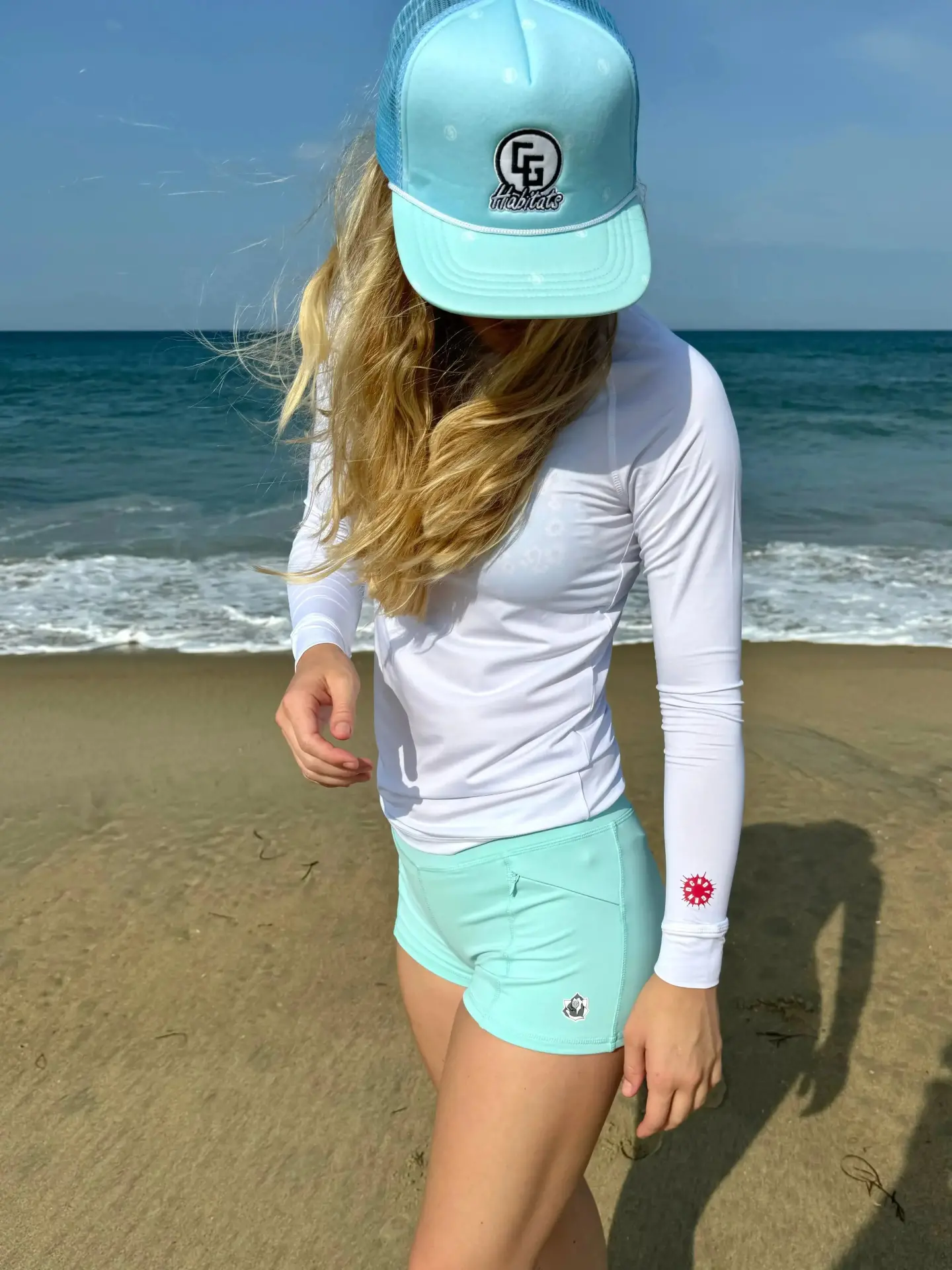 69726556_large.webp — Trend Oasis