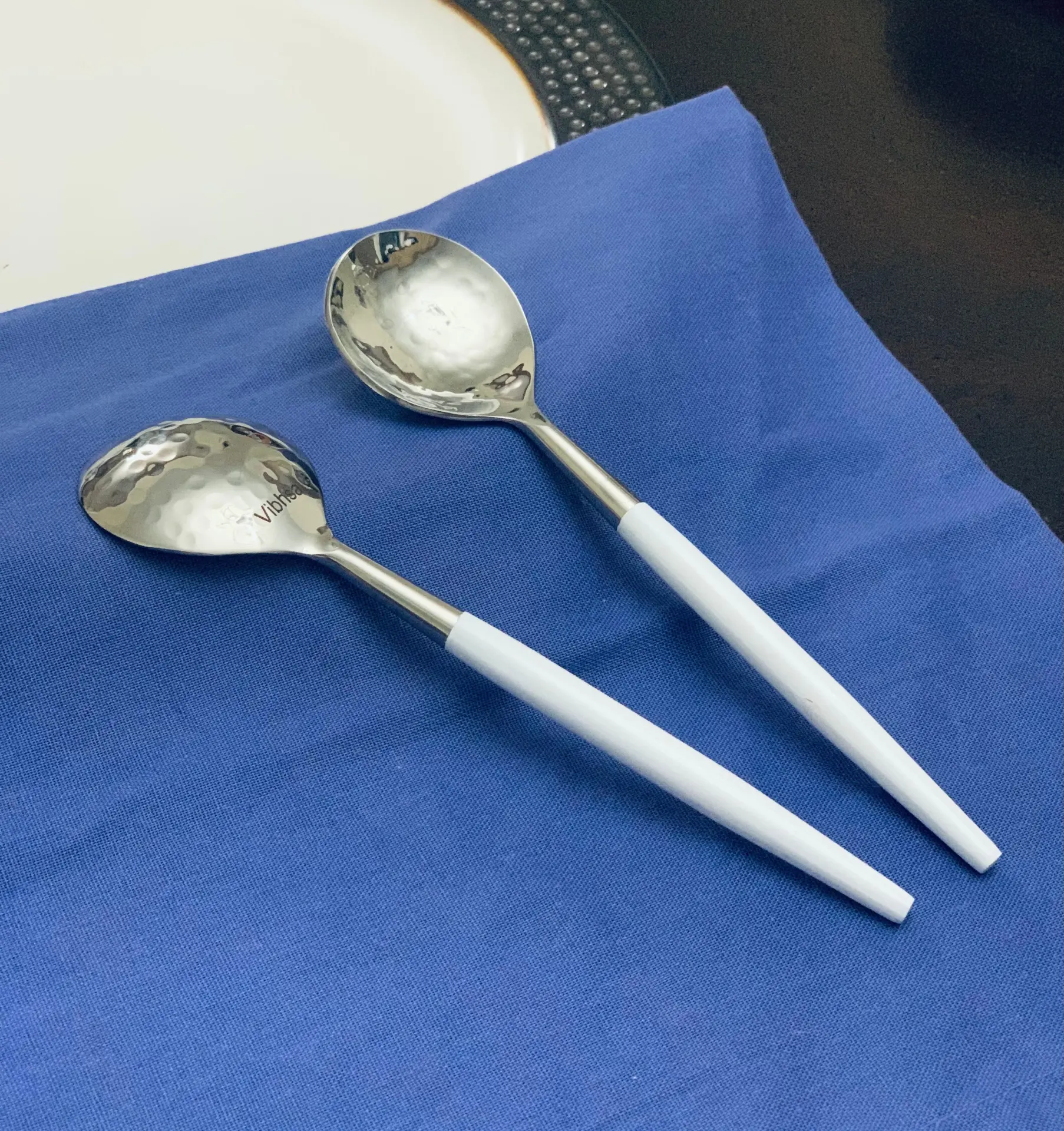 8452909_largewebp — Trend Oasis