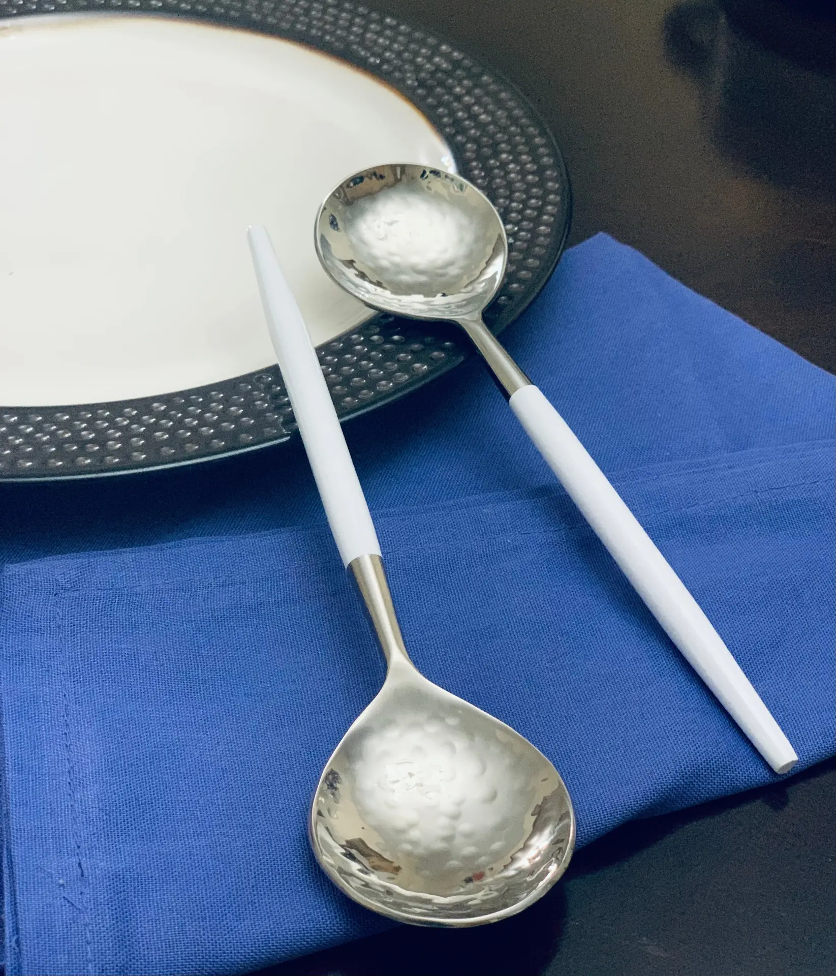 8452910_largewebp — Trend Oasis