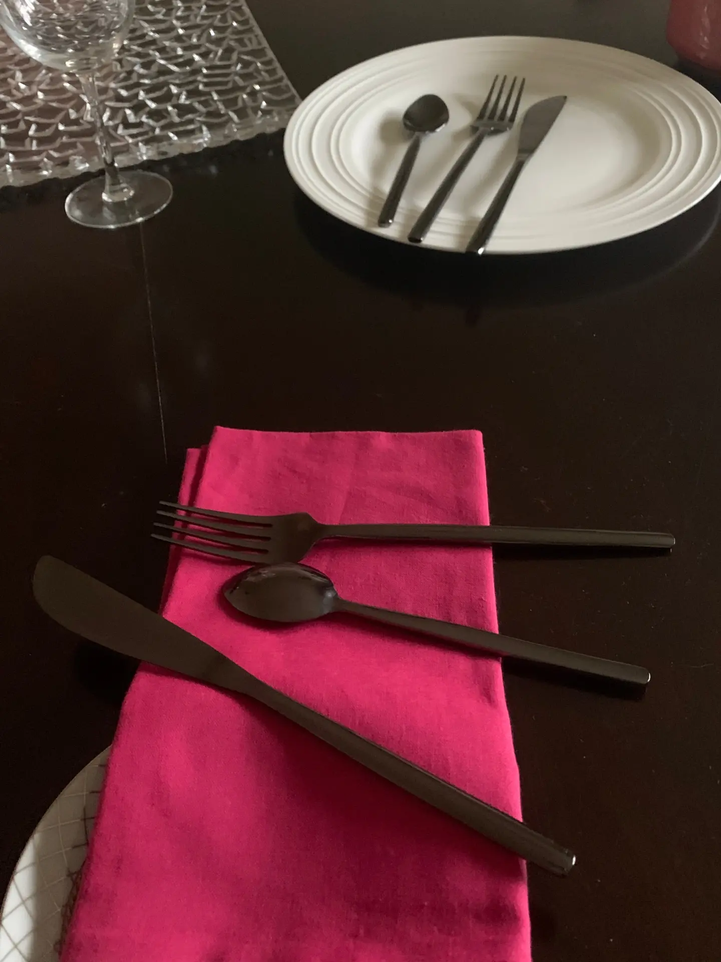 9049260_largewebp — Trend Oasis