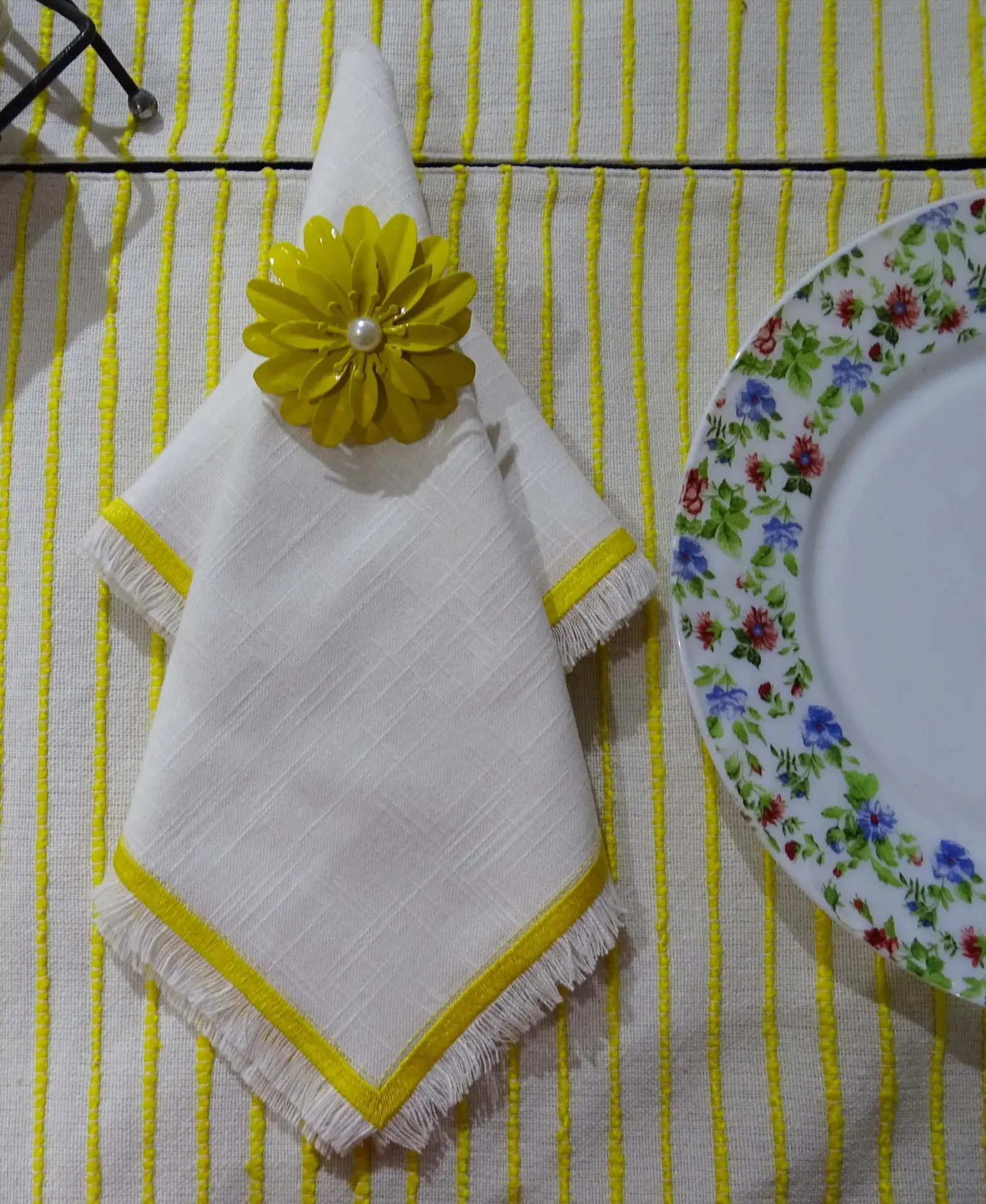 14914215_largewebp — Trend Oasis