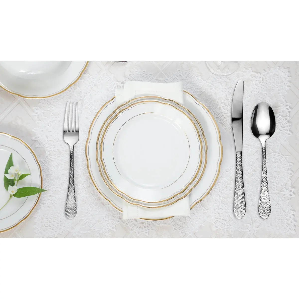 33116948_large.webp — Trend Oasis