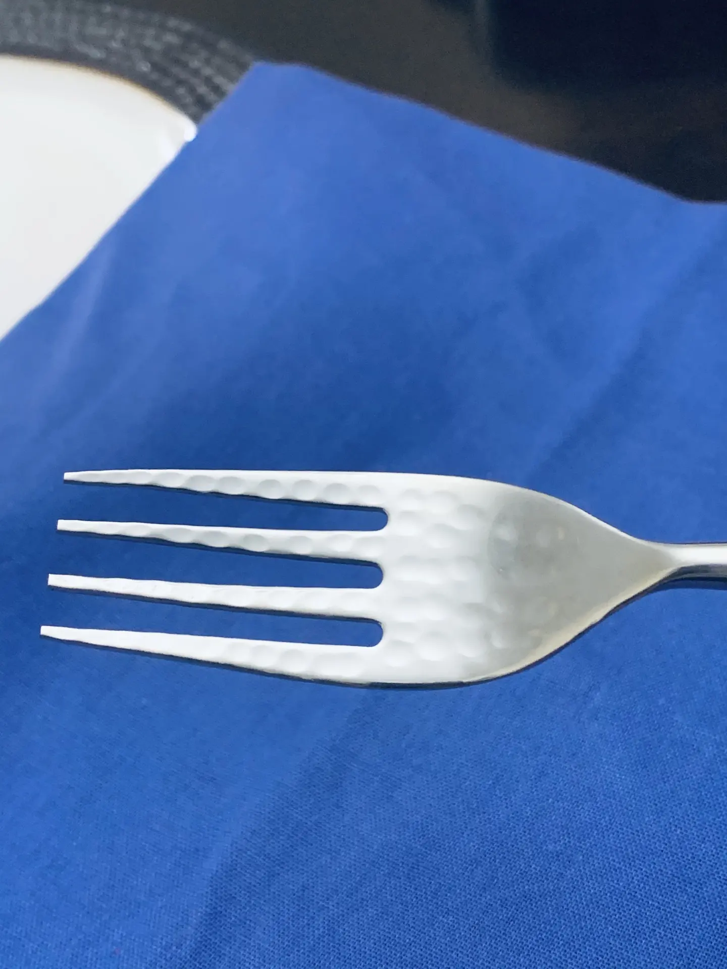 3327950_largewebp — Trend Oasis