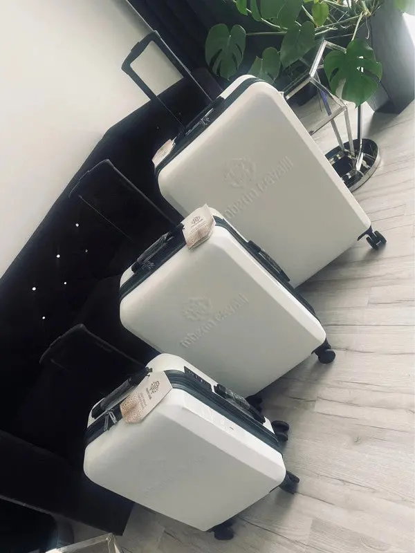 59239954_large.webp — Trend Oasis